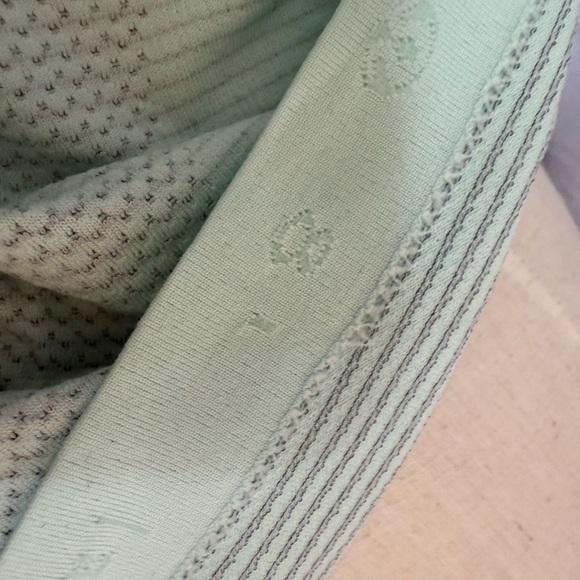 Lululemon Swiftly Tech Racerback Tank 2.0 – Size 8 - Picture 4 of 4